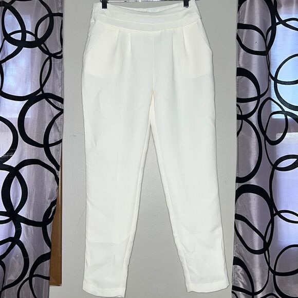 Forever 21 essentials ivory dress pants, size 6 - Picture 1 of 10